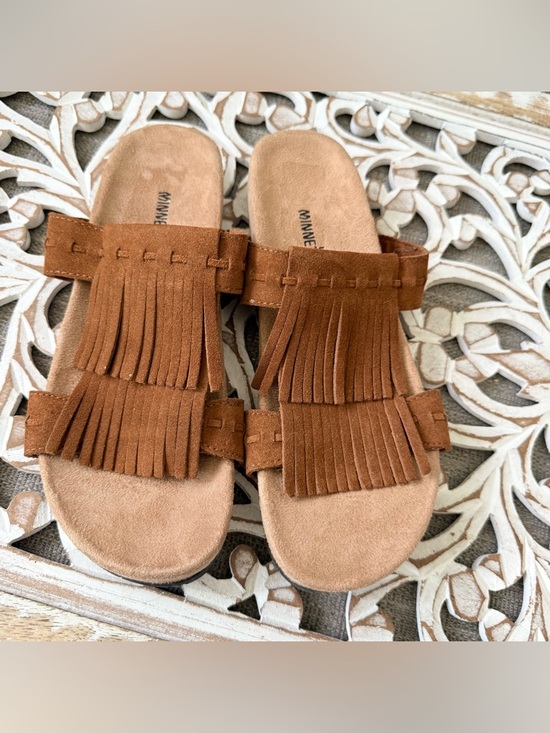 Minnetonka Shoes - Minnetonka Brown Suede Leather Fringe Sandals Shoes Women’s 8 NEW